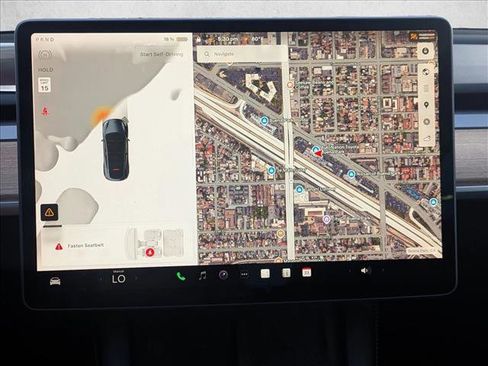 Used 2024 Tesla Model Y Long Range RWD image 13
