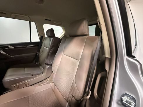 Used 2017 Lexus GX 460 Luxury AWD/4WD image 48