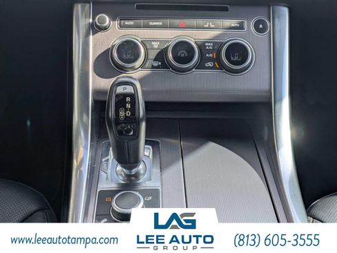 Used 2017 Land Rover Range Rover Sport HSE AWD/4WD image 18