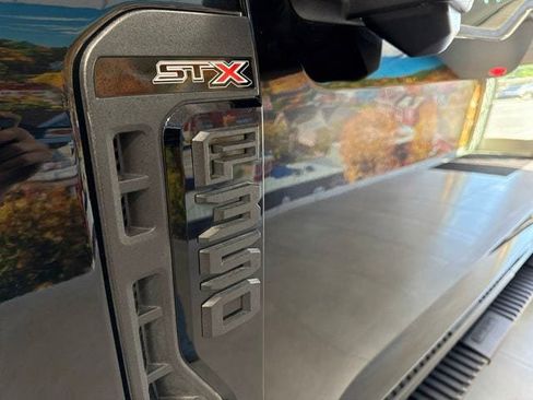 Used 2023 Ford F350 XL w/ STX Appearance Package AWD/4WD image 17