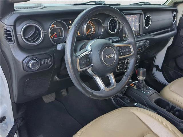 Used 2019 Jeep Wrangler Unlimited Sahara AWD/4WD image 10