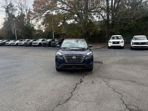 New 2026 Nissan Rogue SV image 2