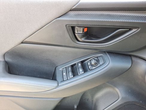 Used 2024 Subaru Crosstrek 2.0i Premium image 13