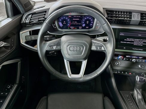 Used 2023 Audi Q3 2.0T Premium w/ Black Optic Sport Package AWD/4WD image 5