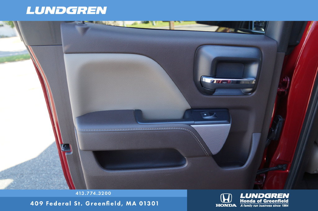 Used 2018 Chevrolet Silverado 1500 LTZ Z71 w/ LTZ Plus Package AWD/4WD image 27