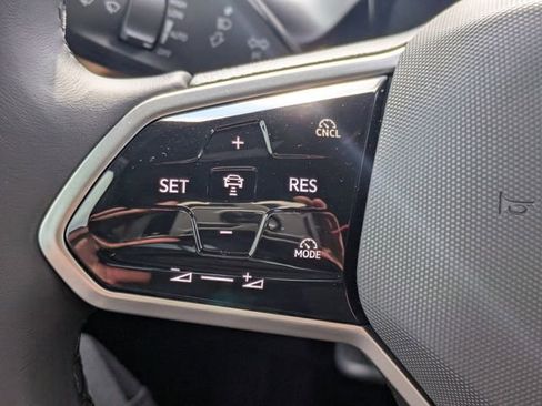 New 2025 Volkswagen ID. Buzz Pro S image 26