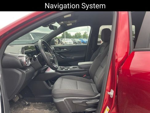 Certified 2026 Chevrolet Equinox LT w/ Safety and Technology Package FWD image 12