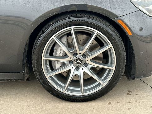 Used 2022 Mercedes-Benz E 350 Sedan image 10