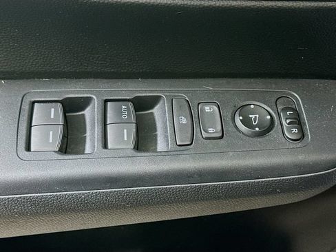 Used 2024 Honda CR-V LX image 21
