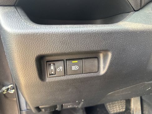 Used 2023 Toyota RAV4 LE FWD image 20