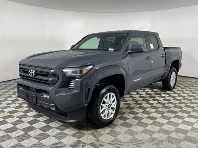 New 2025 Toyota Tacoma SR5