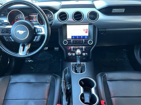 Used 2022 Ford Mustang Premium image 17