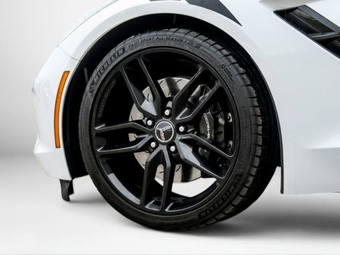Used 2014 Chevrolet Corvette Stingray Convertible w/ 2LT Preferred Equipment Group RWD image 43