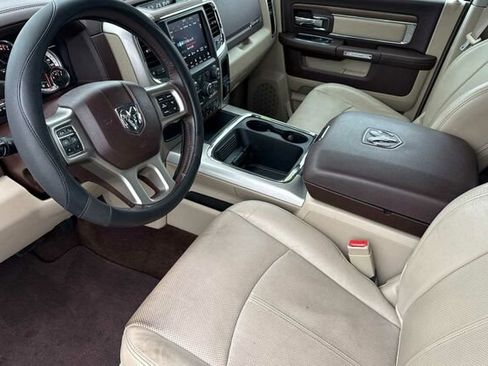 Used 2018 RAM 1500 Laramie w/ Convenience Group RWD image 10