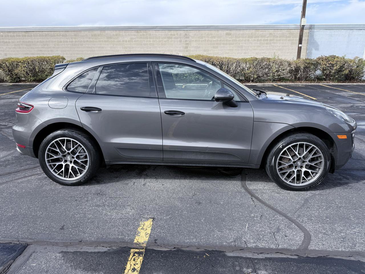 Used 2018 Porsche Macan S AWD/4WD image 6