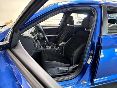 Used 2024 Volkswagen Jetta Sport FWD image 22