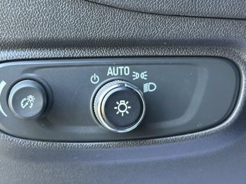 Used 2024 Chevrolet Equinox RS w/ RS Leather Package AWD/4WD image 19