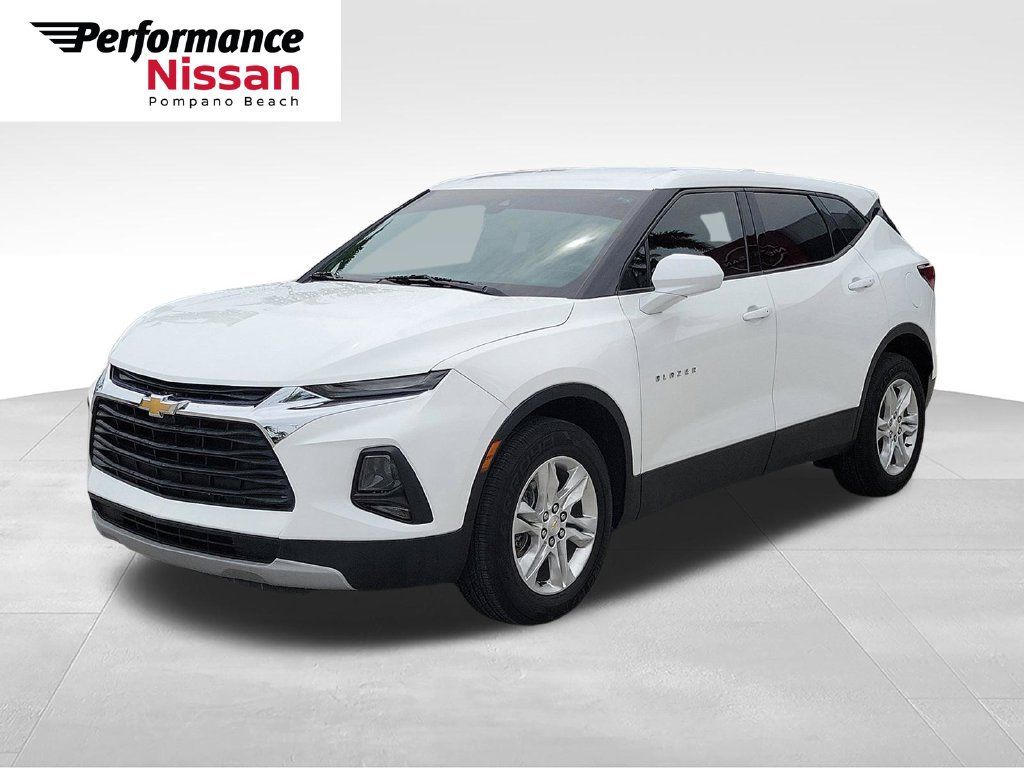 Used 2021 Chevrolet Blazer LT FWD image 1