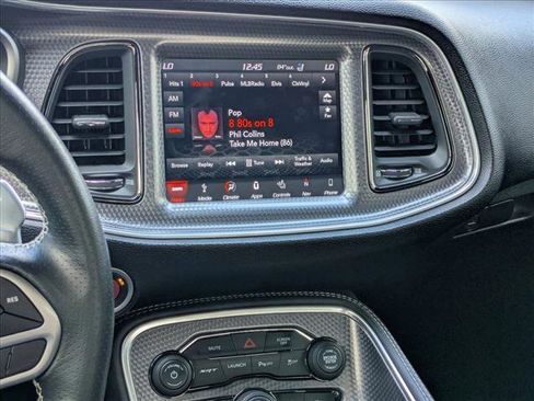 Used 2019 Dodge Challenger SRT Hellcat Redeye image 15