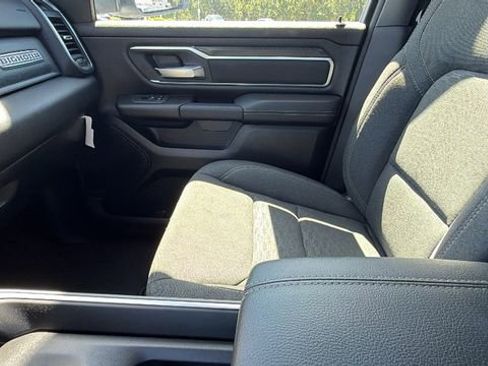 Used 2025 RAM 1500 Big Horn AWD/4WD image 25