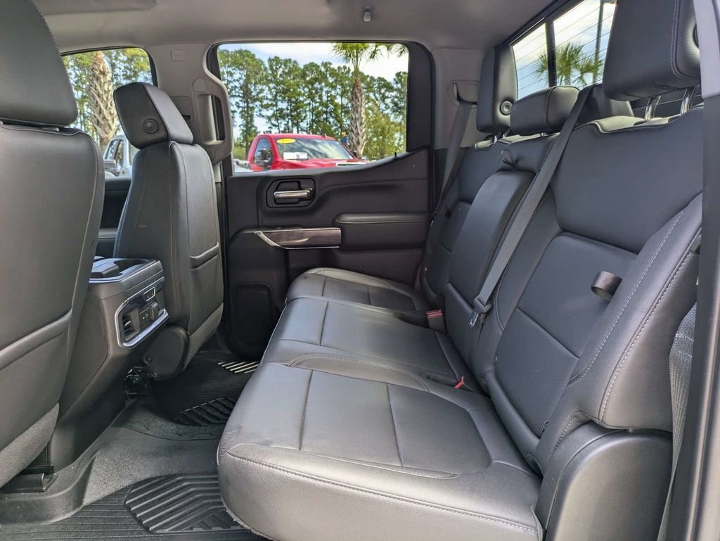 Used 2021 Chevrolet Silverado 1500 LTZ w/ LTZ Premium Package AWD/4WD image 14