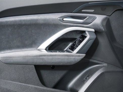 New 2026 Audi SQ5 Premium Plus image 6