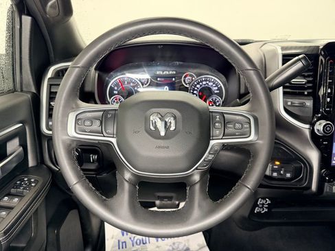 Used 2025 RAM 2500 Big Horn AWD/4WD image 16