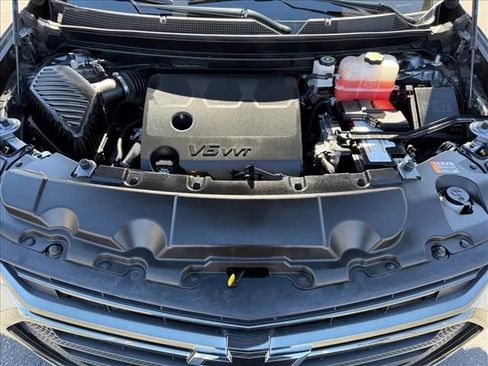 Certified 2021 Chevrolet Traverse RS w/ LPO, Cargo Package image 24