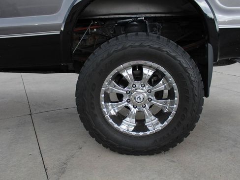 Used 2005 Ford F350 Lariat AWD/4WD image 41