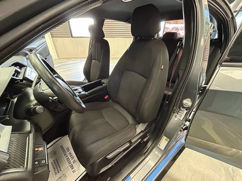 Used 2017 Honda Civic Sport image 7