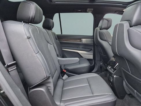 New 2027 Cadillac Vistiq Sport AWD/4WD image 26