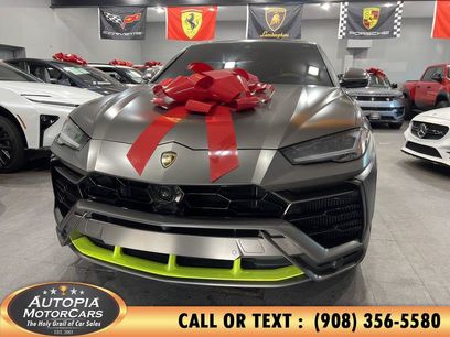 Used 2022 Lamborghini Urus