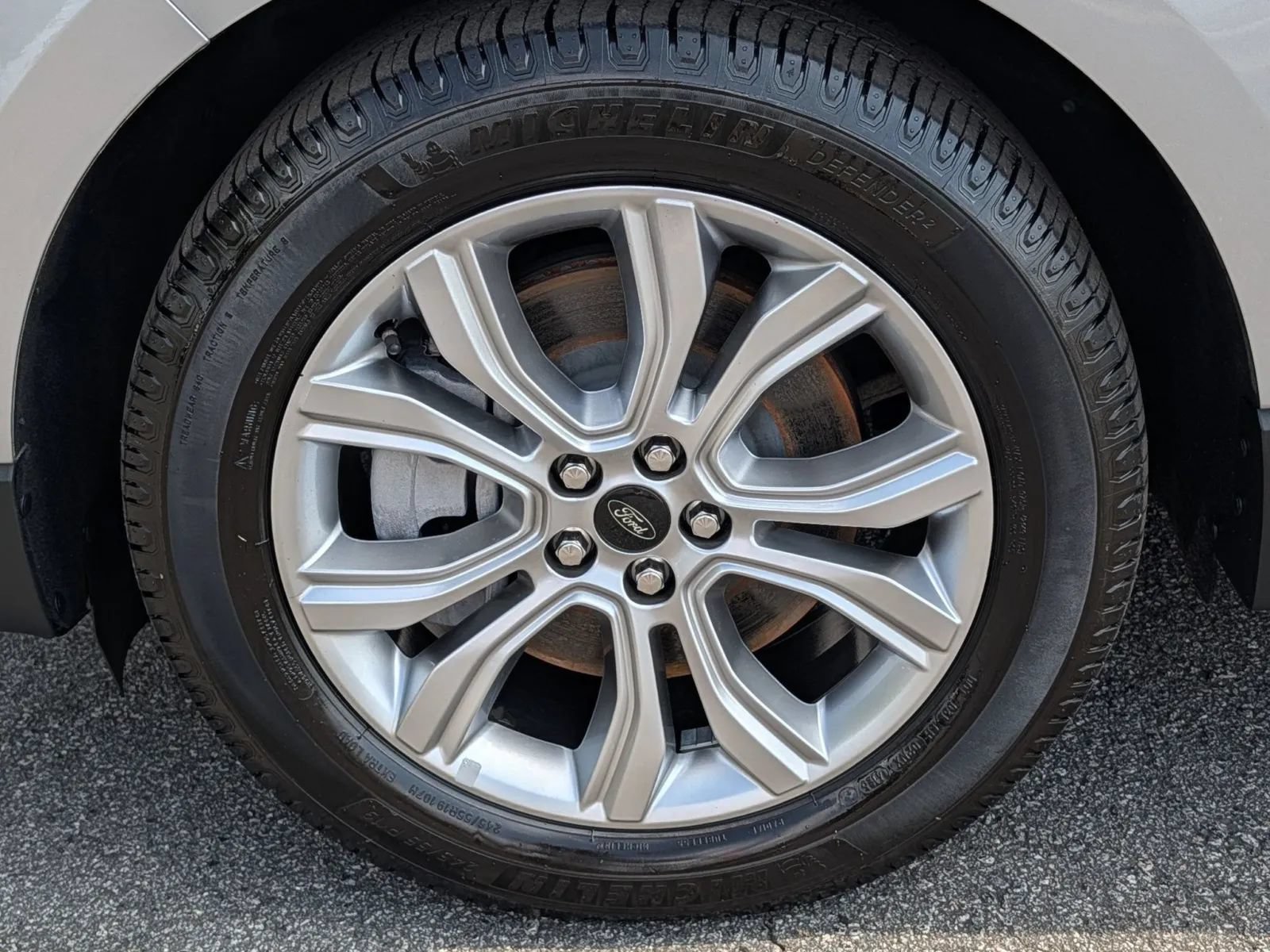 Used 2024 Ford Edge Titanium AWD/4WD image 11