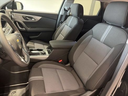New 2025 Chevrolet Blazer LT w/ Convenience Package image 12