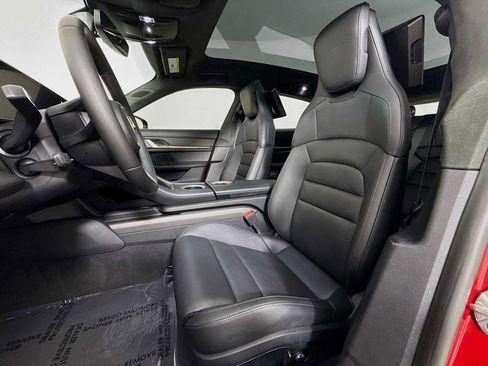 Used 2023 Porsche Taycan Turbo S image 5