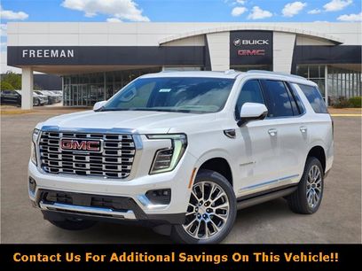 New 2025 GMC Yukon Denali w/ Sun & Power Step Package