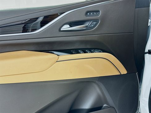 Used 2023 Cadillac Escalade Sport w/ Touring Package image 19