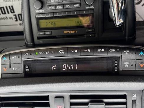 Used 2013 Lexus CT 200h image 43