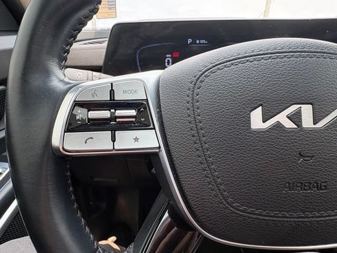 Used 2024 Kia Telluride S w/ S Sunroof Package FWD image 15