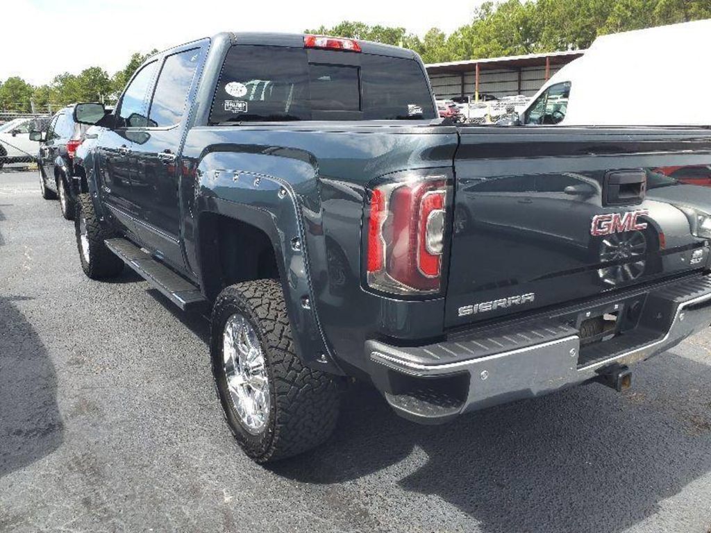 Used 2018 GMC Sierra 1500 SLT w/ SLT Premium Package AWD/4WD image 2