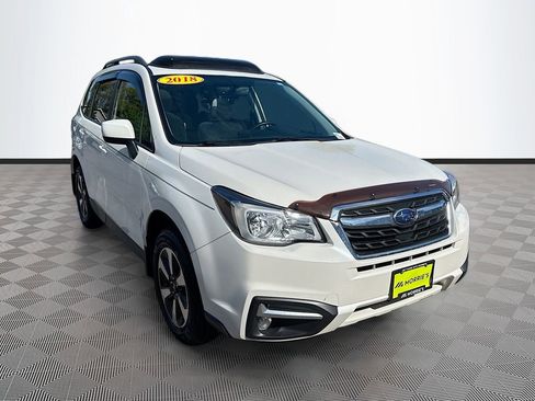 Used 2018 Subaru Forester 2.5i Premium w/ All-Weather Package AWD/4WD image 3