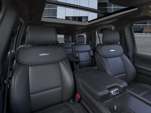 New 2025 Ford Expedition Platinum w/ Stealth Performance Package image 10