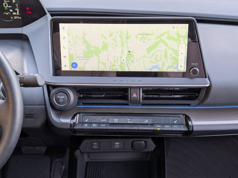 Used 2024 Toyota Prius XLE image 26