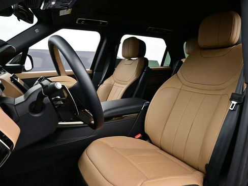 Used 2025 Land Rover Range Rover Sport Dynamic SE AWD/4WD image 5