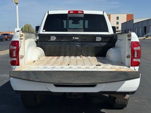 Used 2024 RAM 2500 Laramie image 12