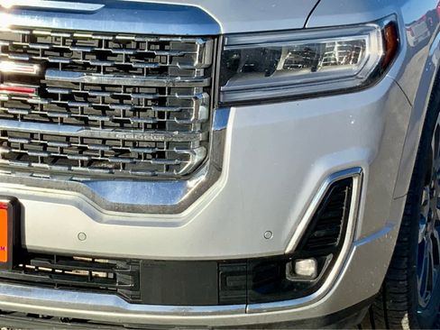 Used 2020 GMC Acadia Denali w/ Denali Ultimate Package image 13