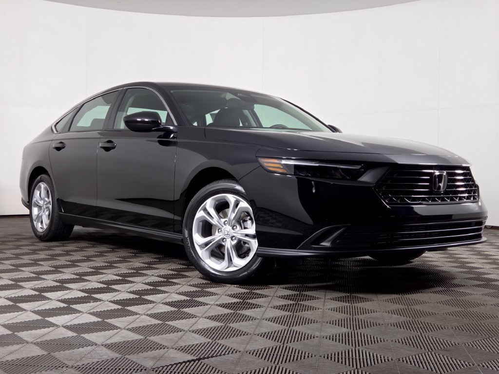 New 2026 Honda Accord LX image 2