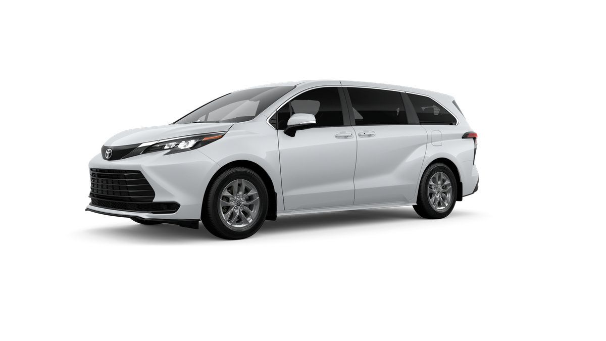 New 2026 Toyota Sienna LE FWD image 32