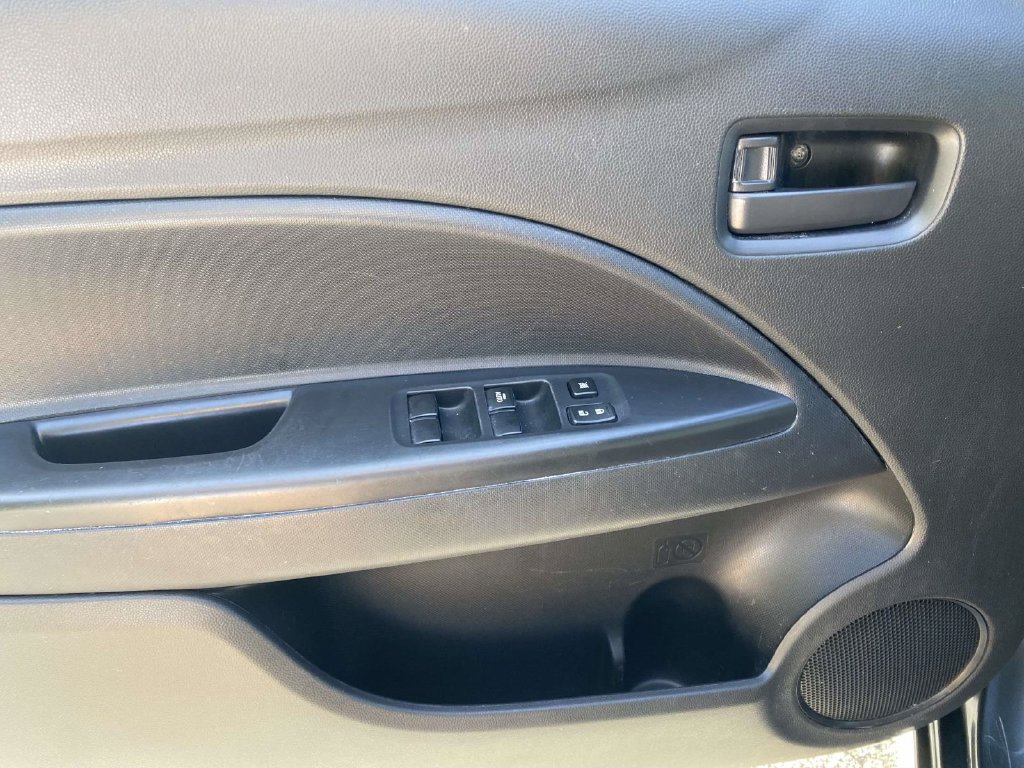 Used 2024 Mitsubishi Mirage ES FWD image 14