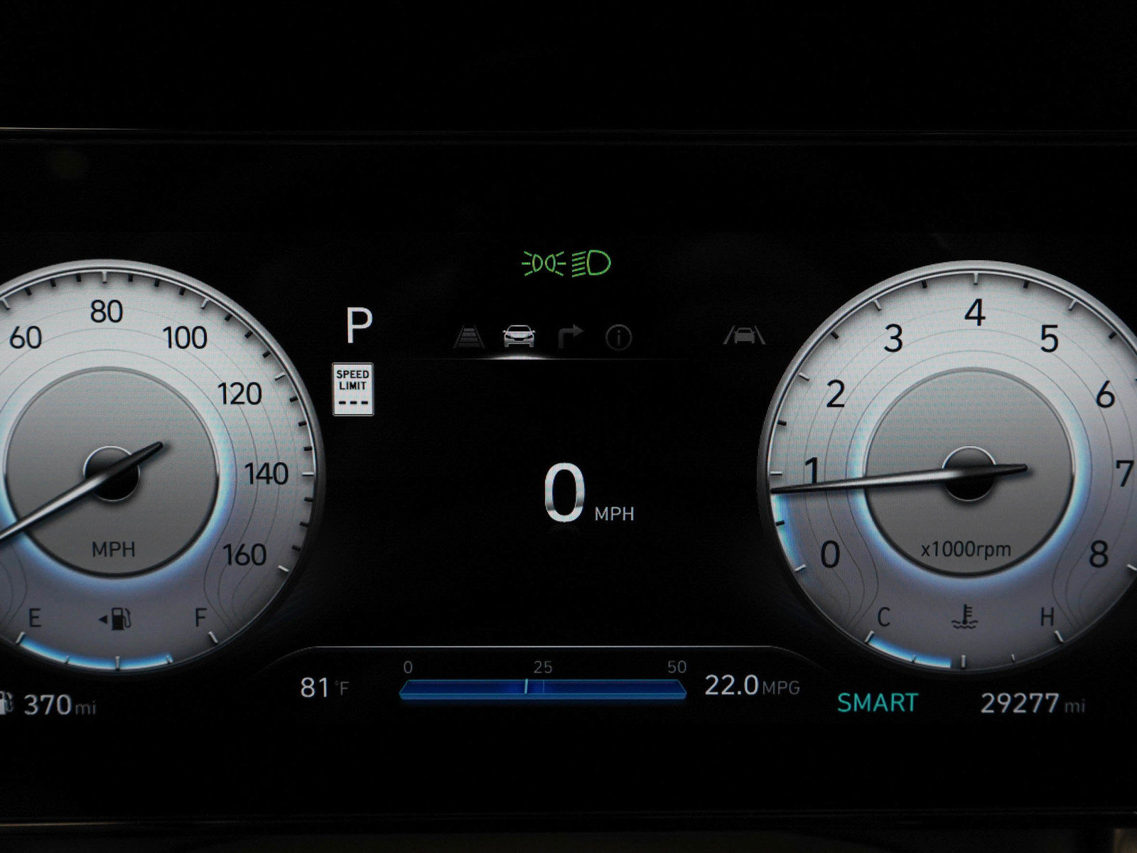 Used 2025 Hyundai Elantra SEL FWD image 44